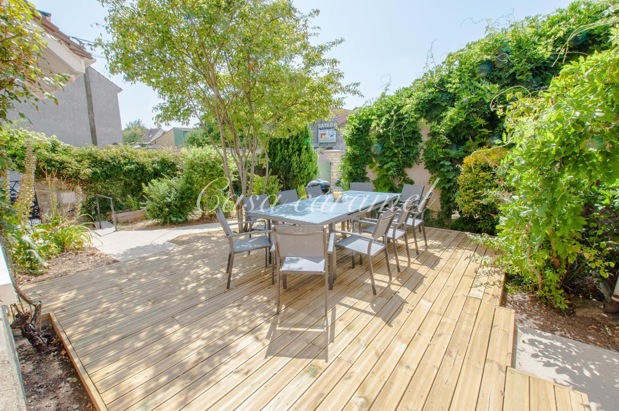 Casa Caramel Quincy-Voisins Exterior foto